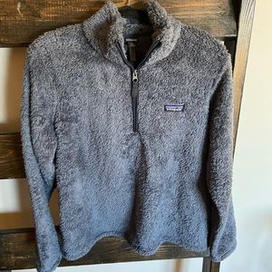 Patagonia sharpa quarter zip, like brand new!